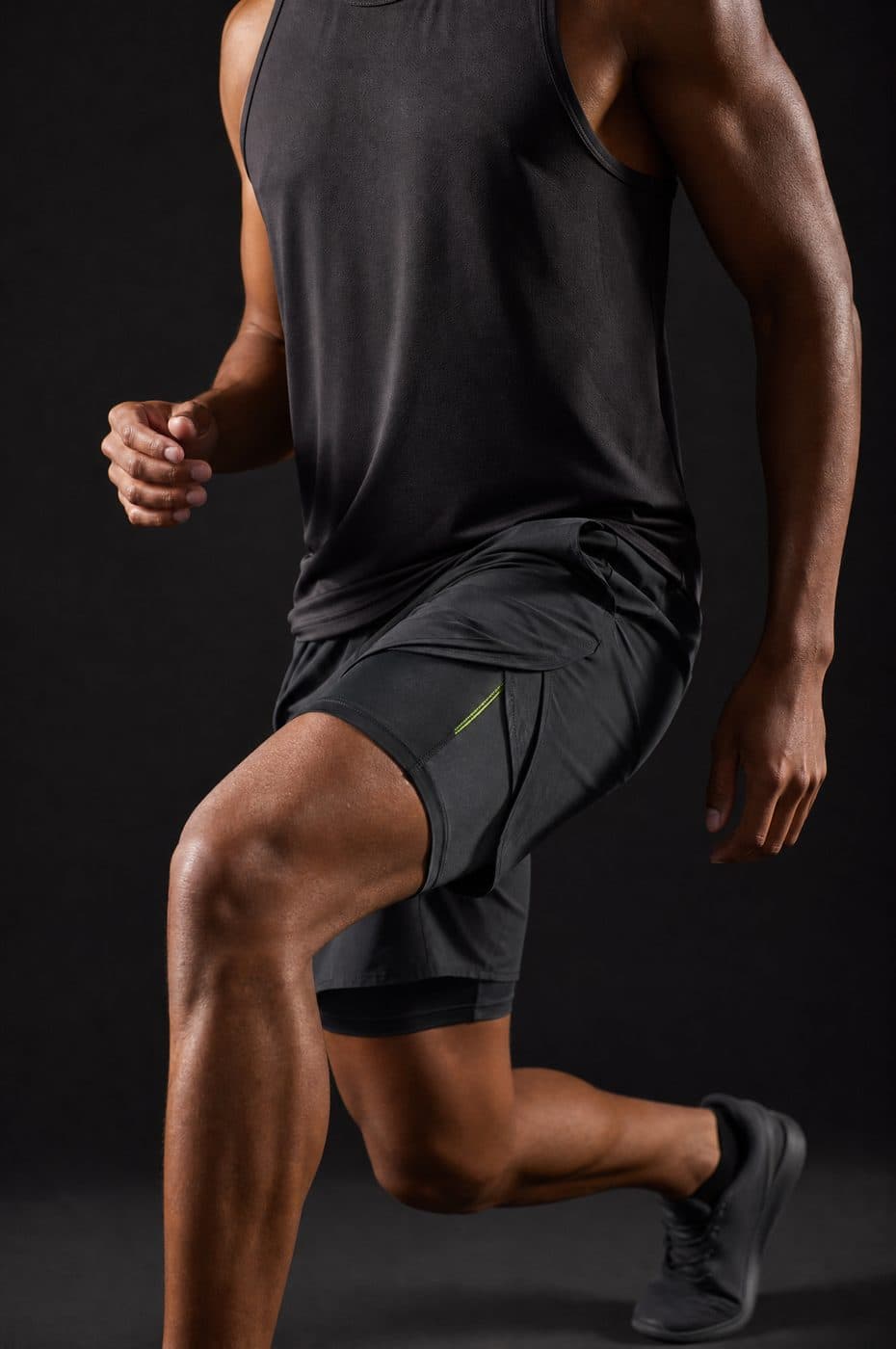 HIIT Short 6" 2-in-1 — Woven shell over a bonded inner tight. Squat-proof: pass.