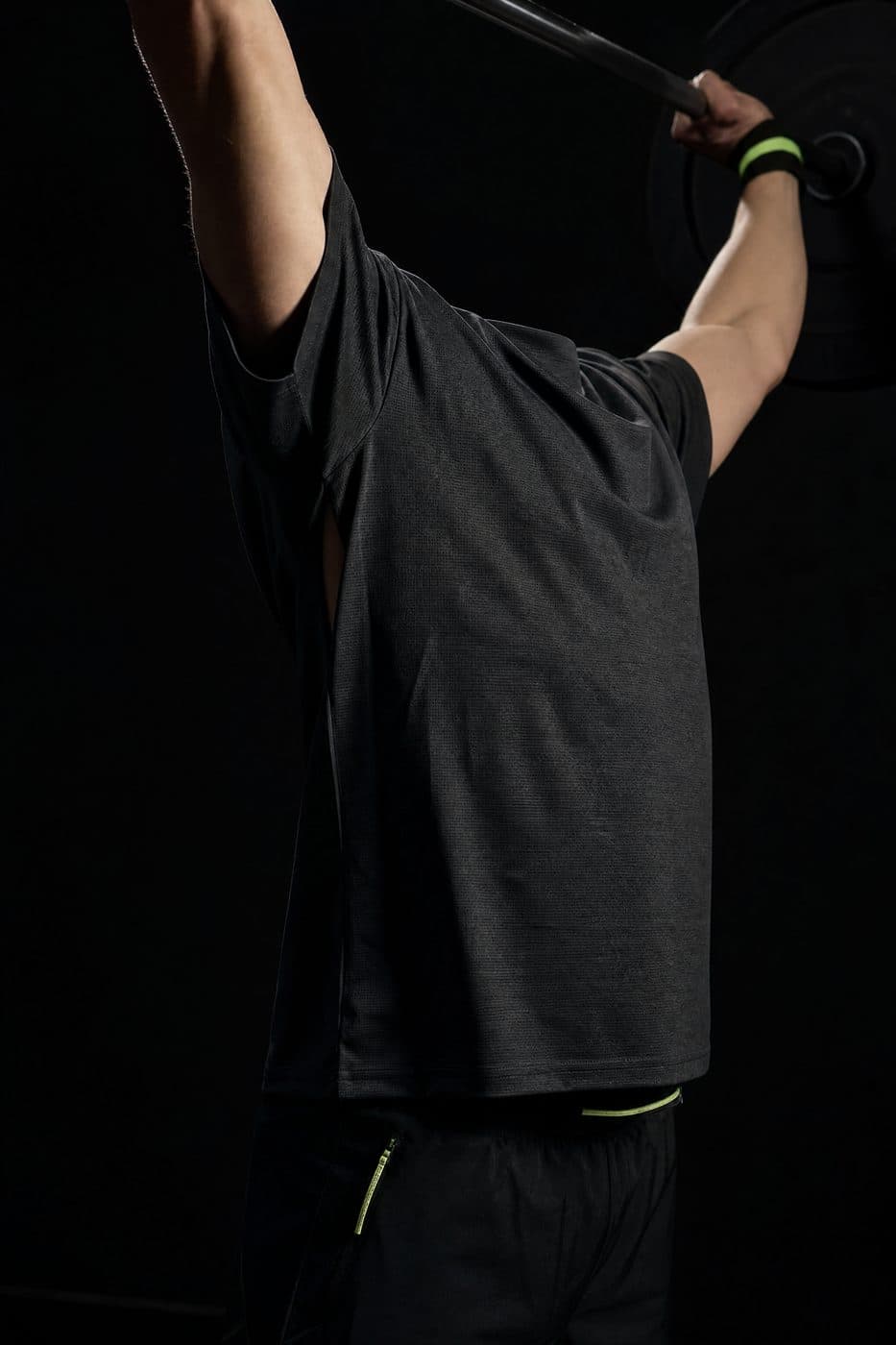Lifting Tee Boxy — Boxy tee cut wide at the armhole so a bar path is not blocked.