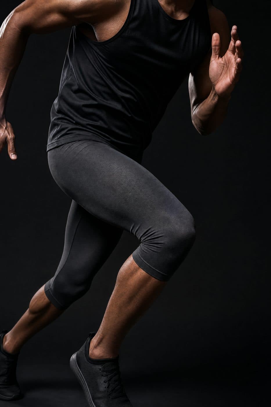 Sprint Tight 3/4 — Three-quarter tight that stops above the calf. Squat-proof: pass.