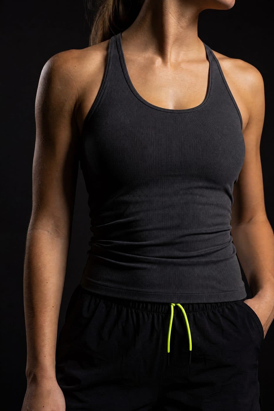 Stringer Tank — Narrow-strap tank in a lightweight rib.